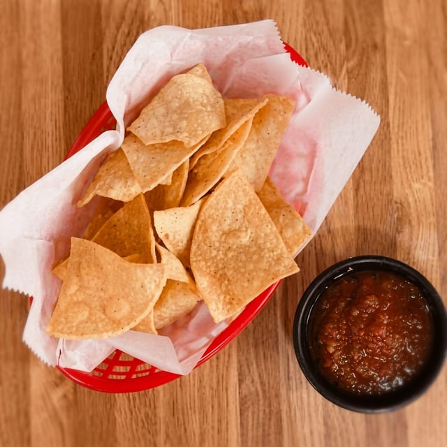 Chips & Salsa.